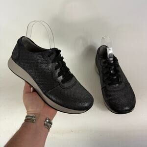 Dansko Christina Casual Sneakers Women's 9 Metallic Silver Black Leather Lace-Up